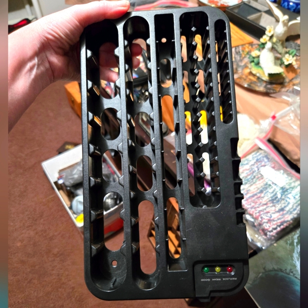 🌞BATTERY ORGANIZER AND TESTER